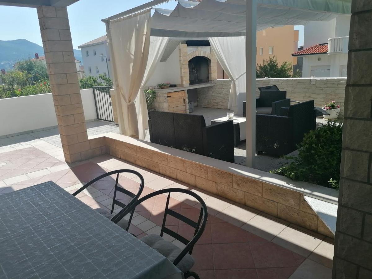 Apartman Nada Σπλιτ Εξωτερικό φωτογραφία