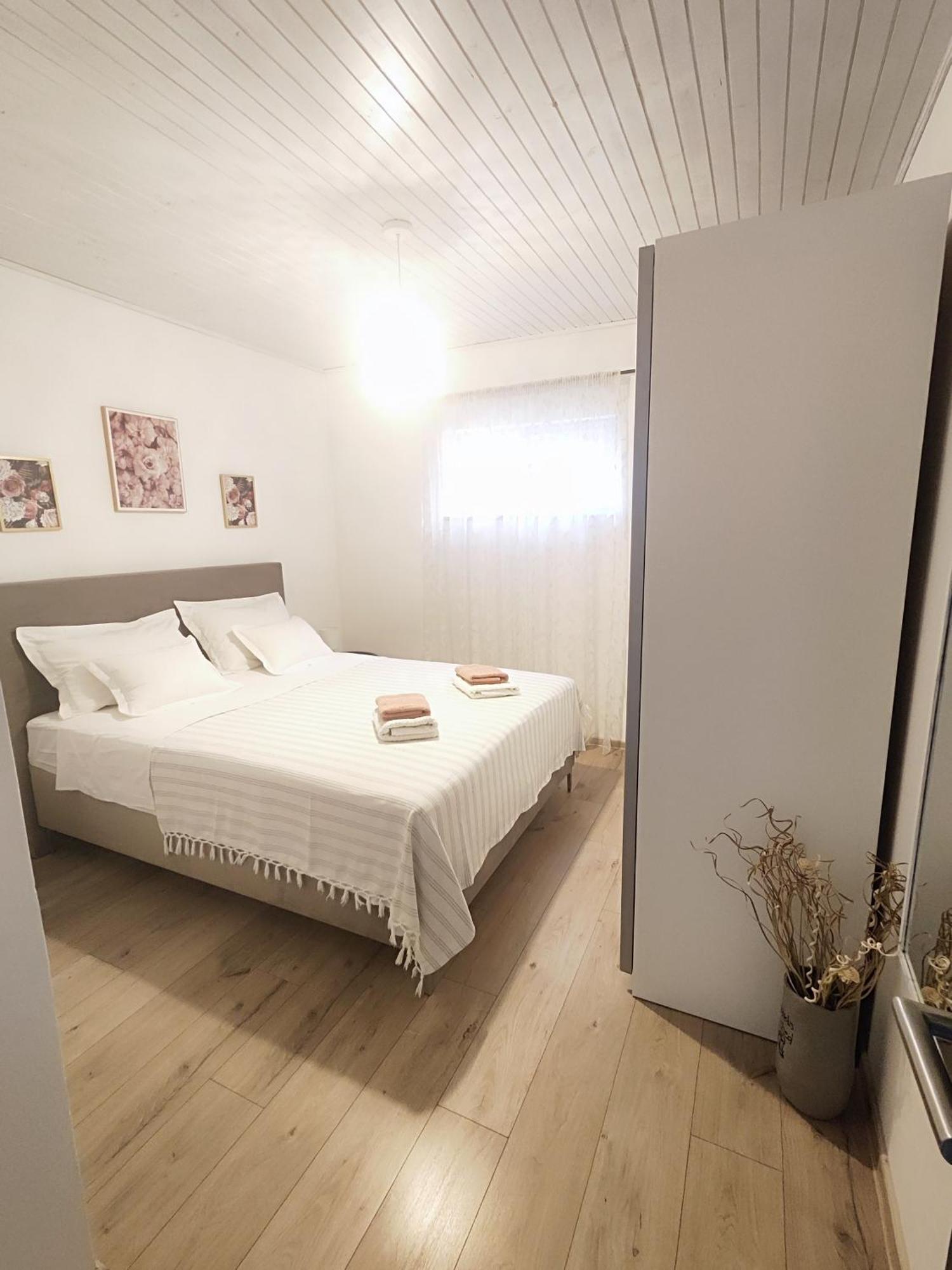Apartman Nada Σπλιτ Εξωτερικό φωτογραφία